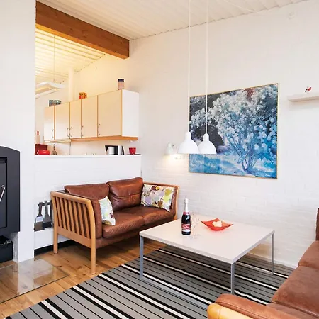 Lxxxiv Holiday home *